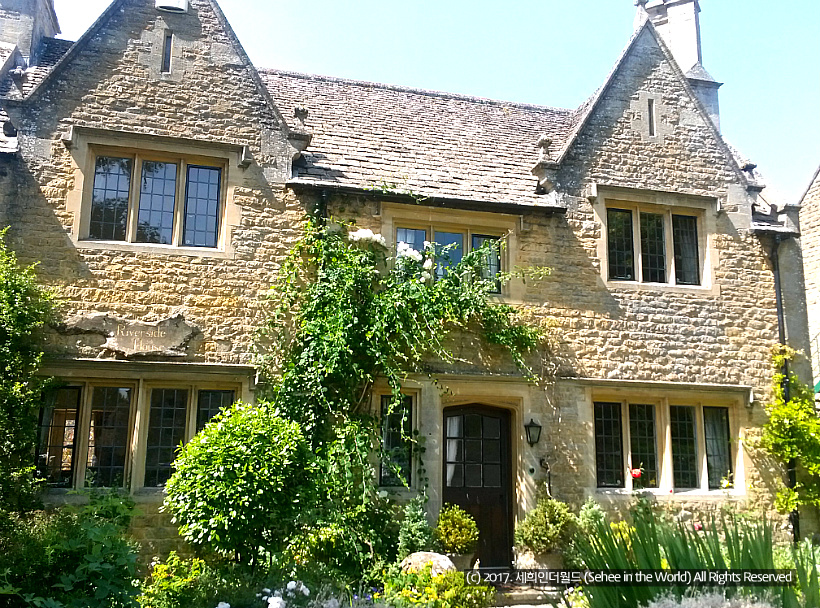 Bourton-on-the-Water, Cotswolds, England trip