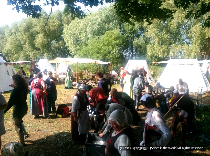 Tewkesbury Medieval Festival, Cotswolds, England trip