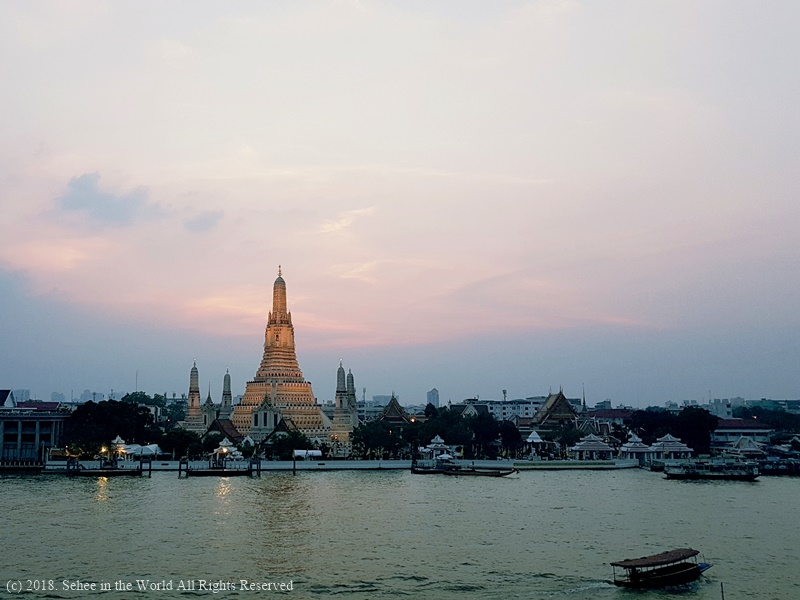 #2 Things to do in Bangkok: Wat Arun with sunset - Sehee in the World