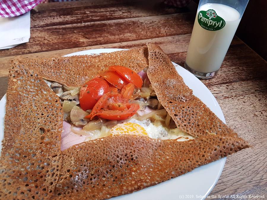 Savoury crepe & milk served at La Sirene in Mont Saint Michel - Sehee in the World blog