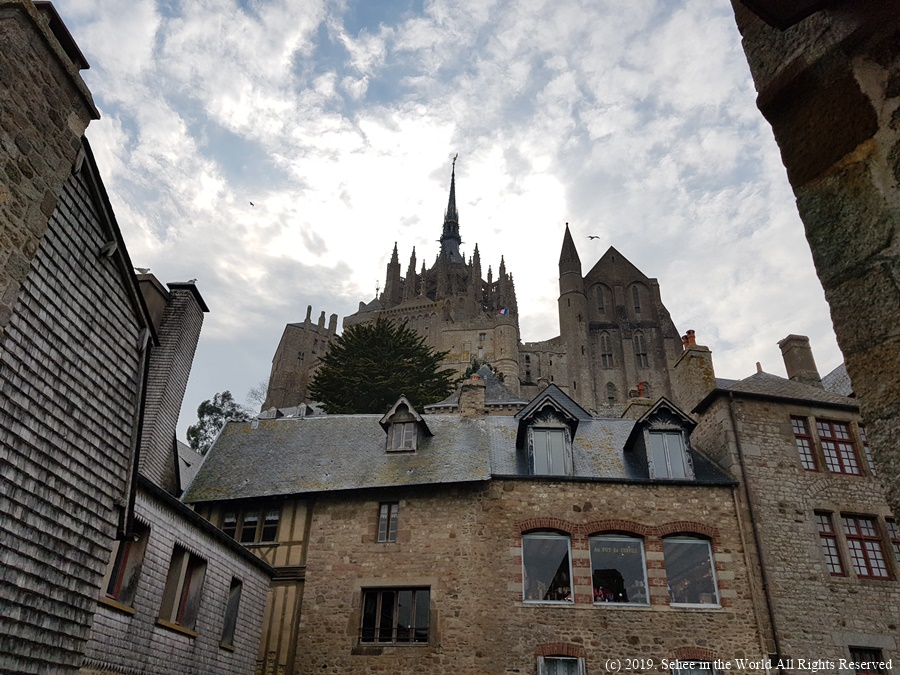 Mont Saint Michel Abbey from Distance - Sehee in the World blog