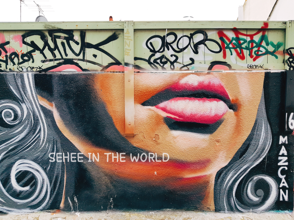 Brighton, Alley, Graffiti, lips