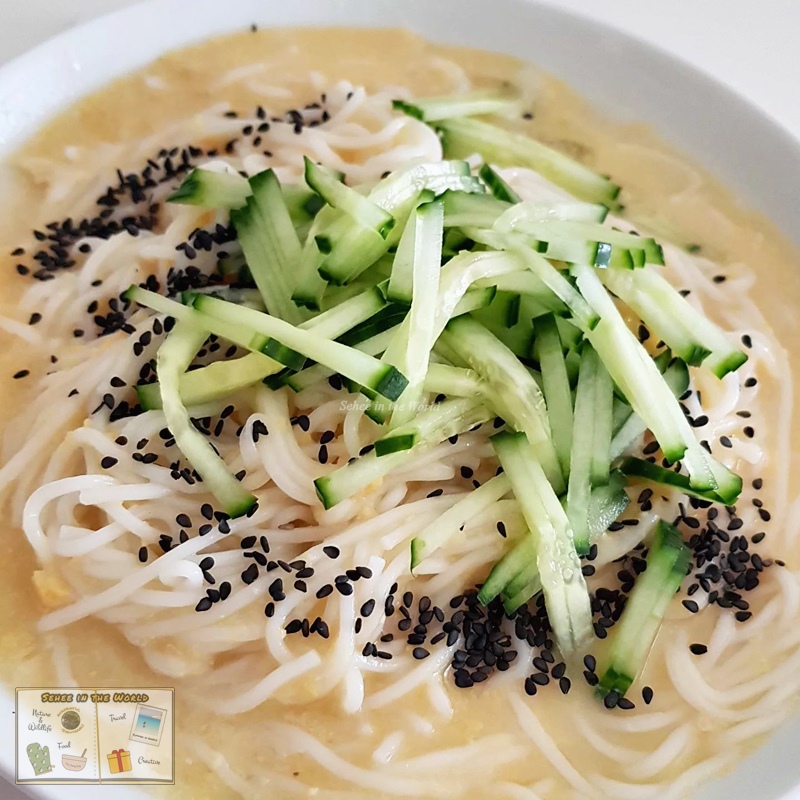 Kong-guksu made of tinned chickpeas in water - Sehee in the World